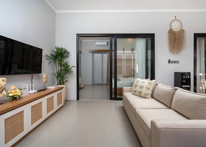 Bella Poppy Villa